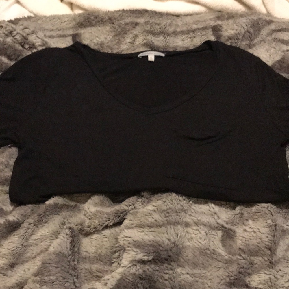 Black V neck tee